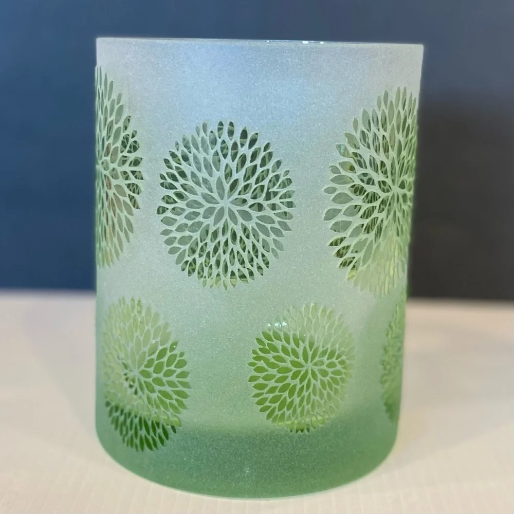 Chrysanthemum Etched Lime Frosted Glass Vase 6” Tall